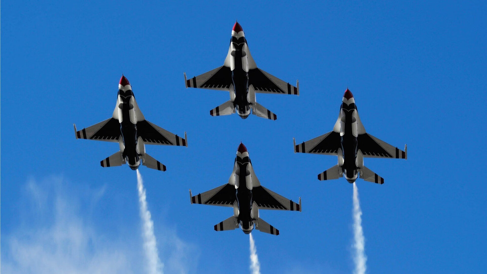 快船队外线表现欠佳，主帅寻求解决方案，快船队实力